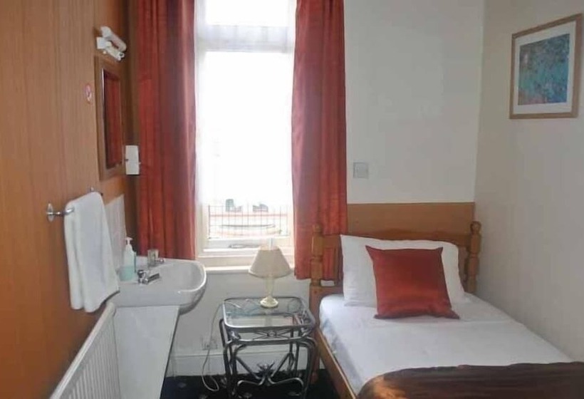 Отель Fairhaven Guest Accommodation