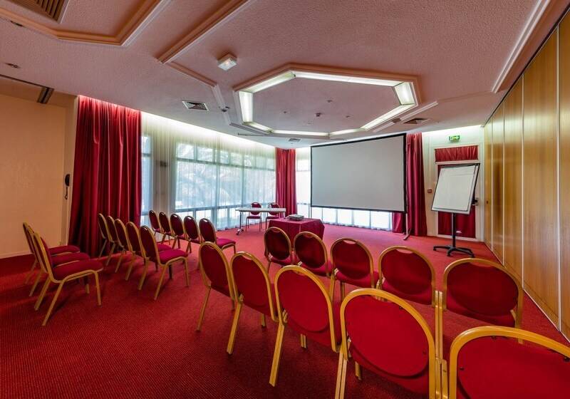 酒店 Garrigae Domaine De L Esterel Piscine & Spa Cinq Mondes