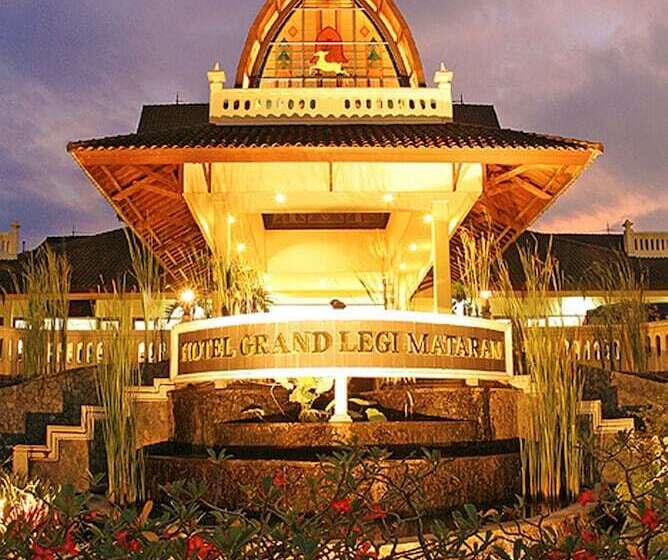 בית מלון כפרי Grand Legi Mataram