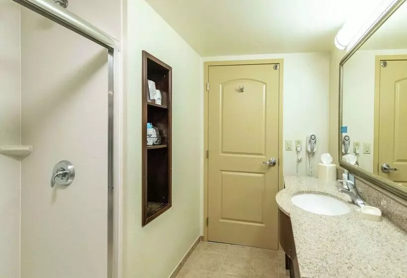 Отель Hampton Inn Presque Isle Maine