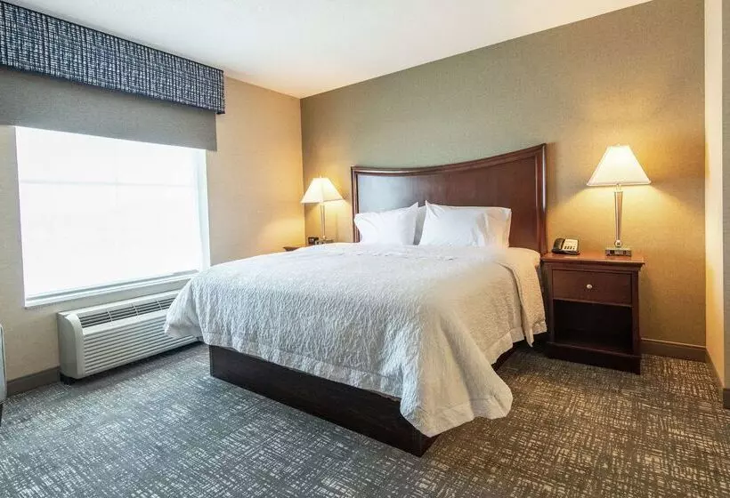 Отель Hampton Inn Presque Isle Maine