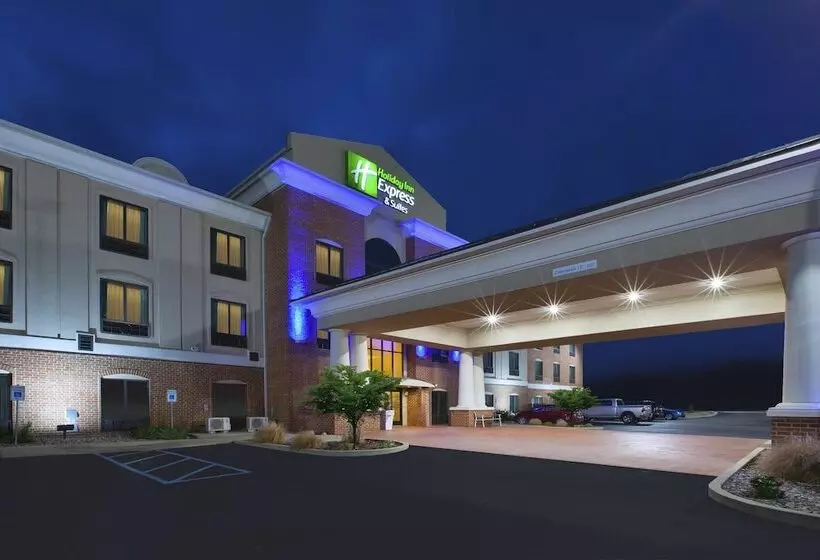 בית מלון כפרי Holiday Inn Express Niles, An Ihg