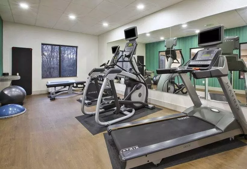 בית מלון כפרי Holiday Inn Express Niles, An Ihg