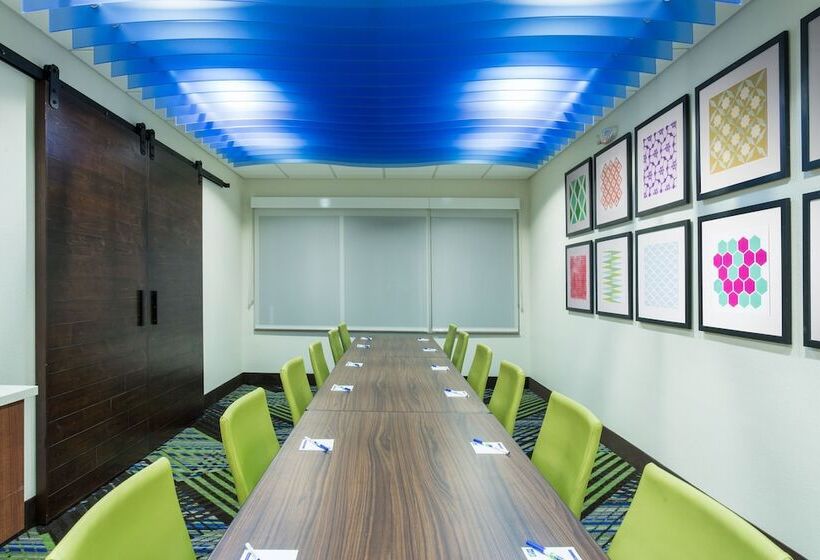 酒店 Holiday Inn Express & Suites., An Ihg