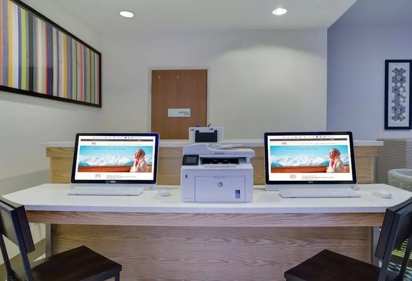 호텔 Holiday Inn Express & Suites., An Ihg