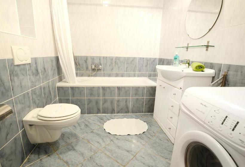 בית מלון כפרי King Apartments Budapest