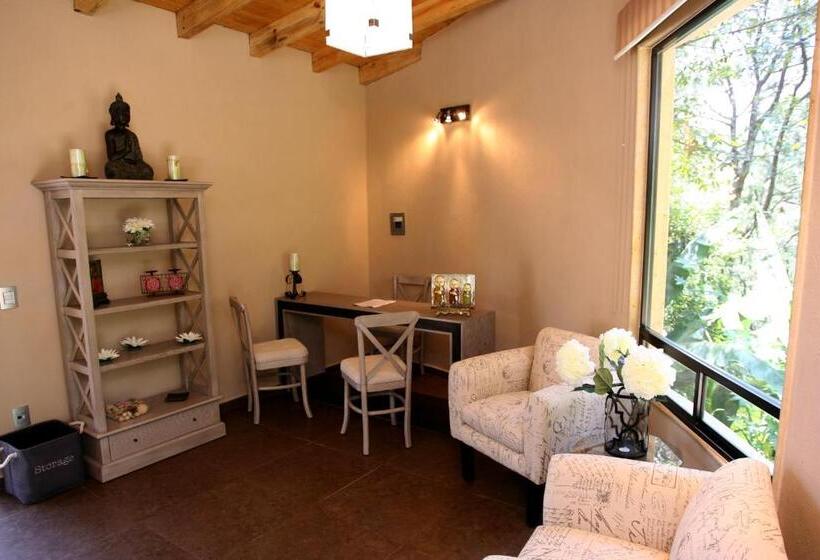 Loto Azul Hotel & Spa