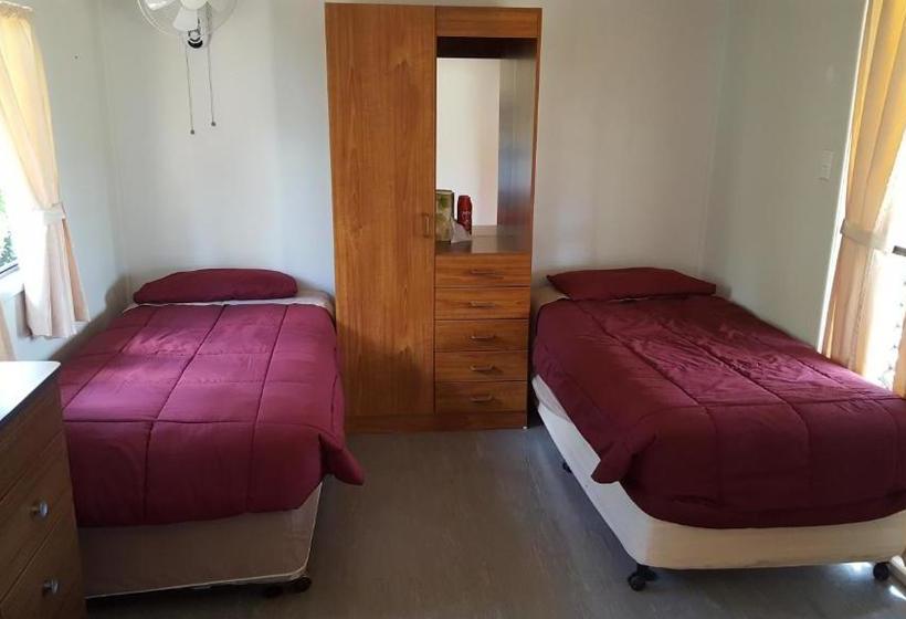 בית מלון כפרי Myella Farm Stay