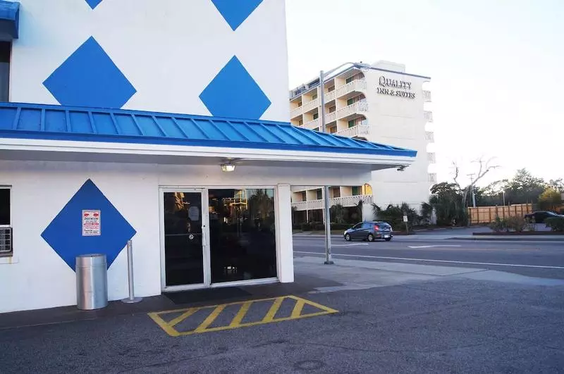 Отель Polynesian Oceanfront