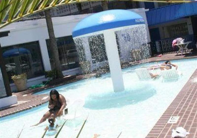 Hotel Polynesian Oceanfront