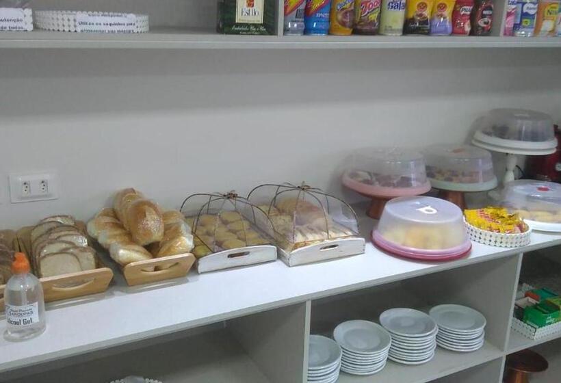 בית מלון כפרי Pousada Garoupas