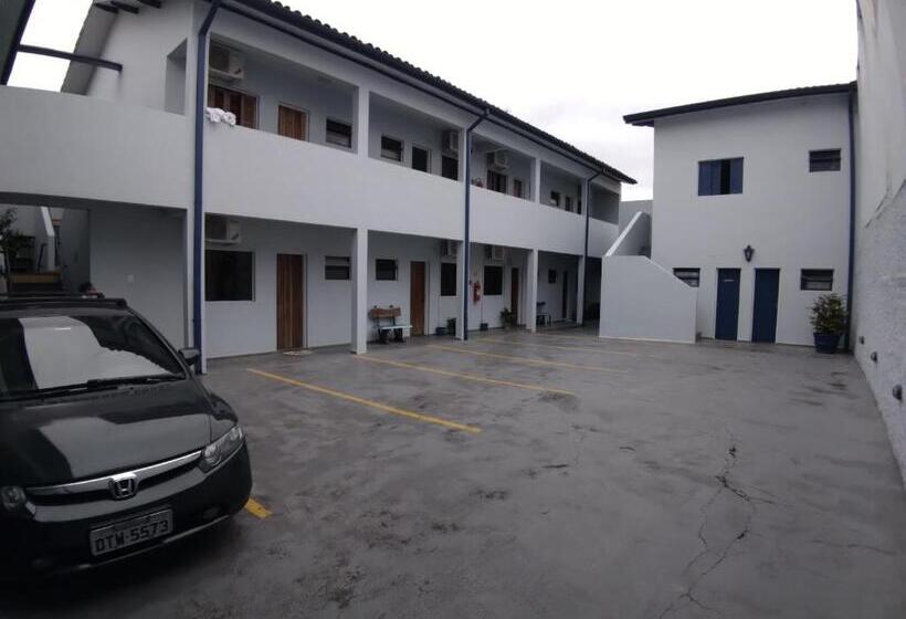 בית מלון כפרי Pousada Garoupas