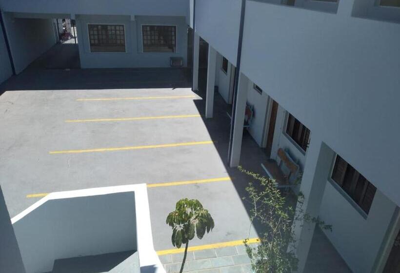 בית מלון כפרי Pousada Garoupas