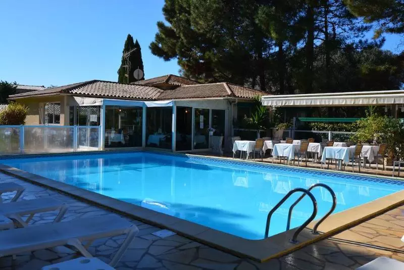 هتل Résidence Hôtelière A Trama