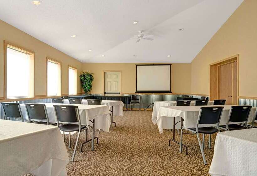 Otel Super 8 By Wyndham Monticello