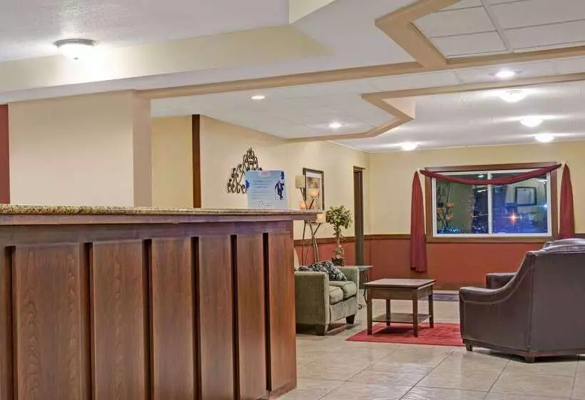 Hotelli Super 8 By Wyndham Monticello