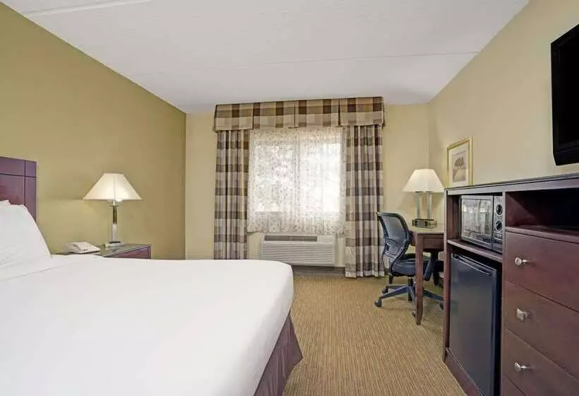 Hotelli Super 8 By Wyndham Monticello