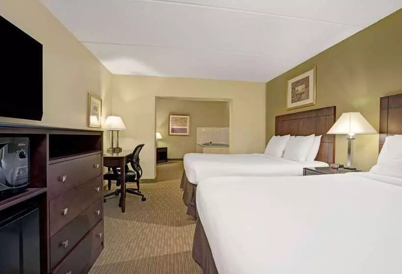 Hotelli Super 8 By Wyndham Monticello