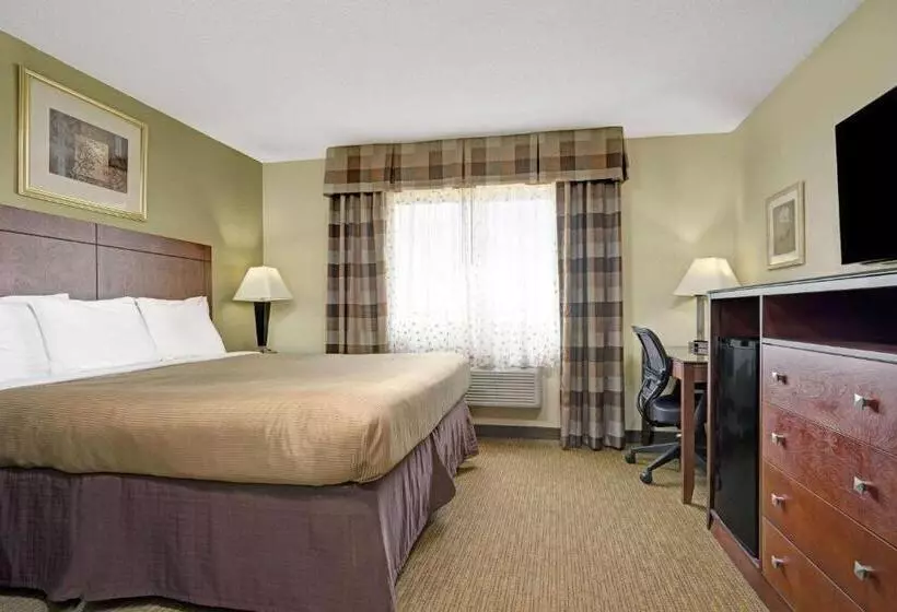 Hotelli Super 8 By Wyndham Monticello