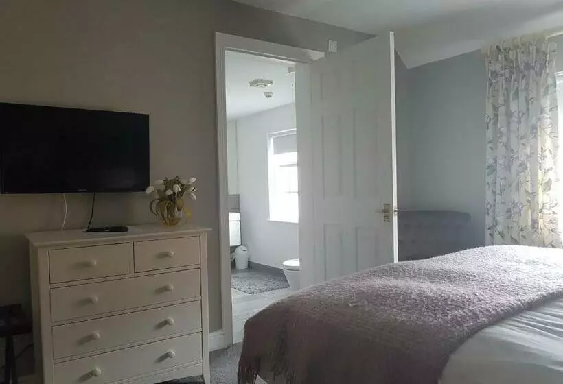 ホテル The Angel Inn