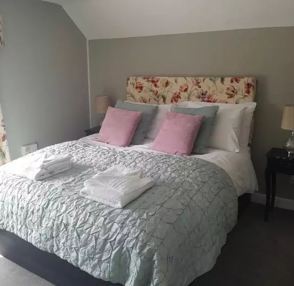 ホテル The Angel Inn