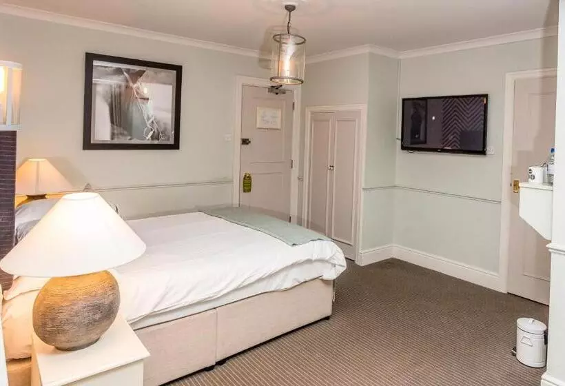 هتل White Hart, Newmarket By Marston's Inns