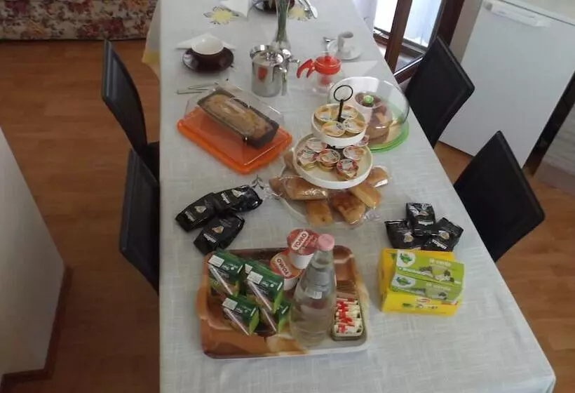 تختخواب و صبحانه Affittacamere La Tartaruga