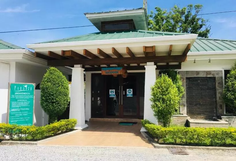 تختخواب و صبحانه Paraiso Rainforest And Beach