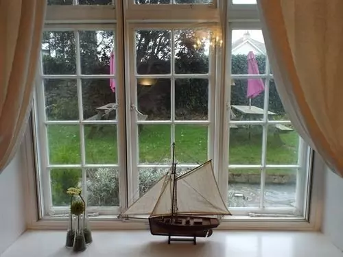 Eden Lodge Bed & Breakfast