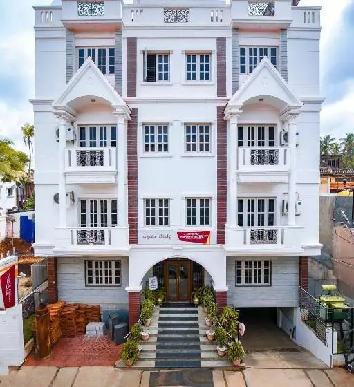 Hotel Aishwarya Residency