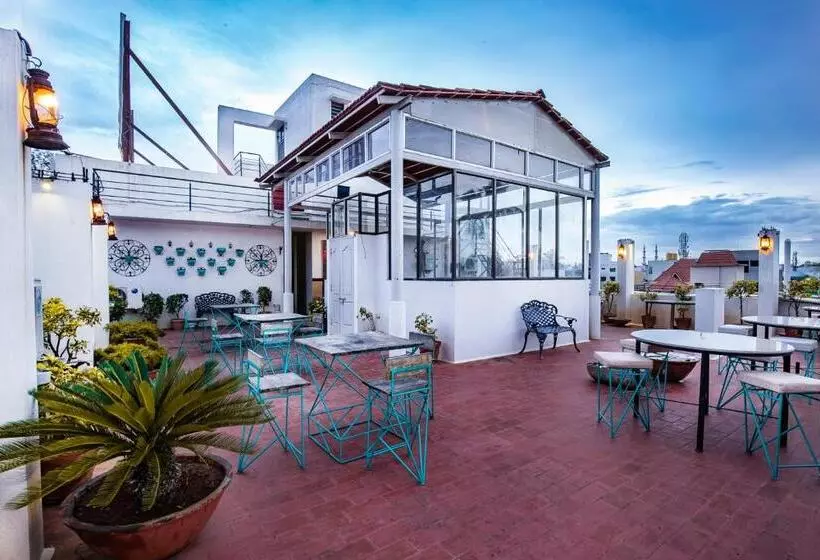 Hotel Aishwarya Residency