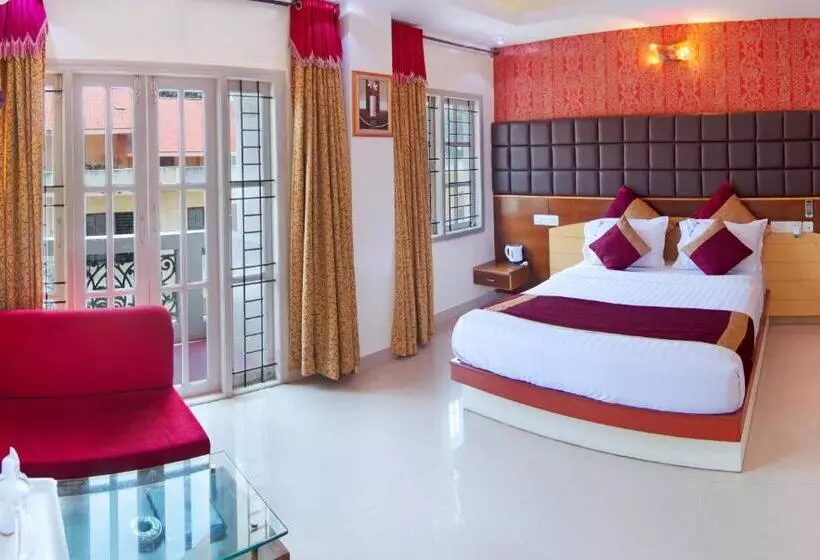 Hotel Aishwarya Residency
