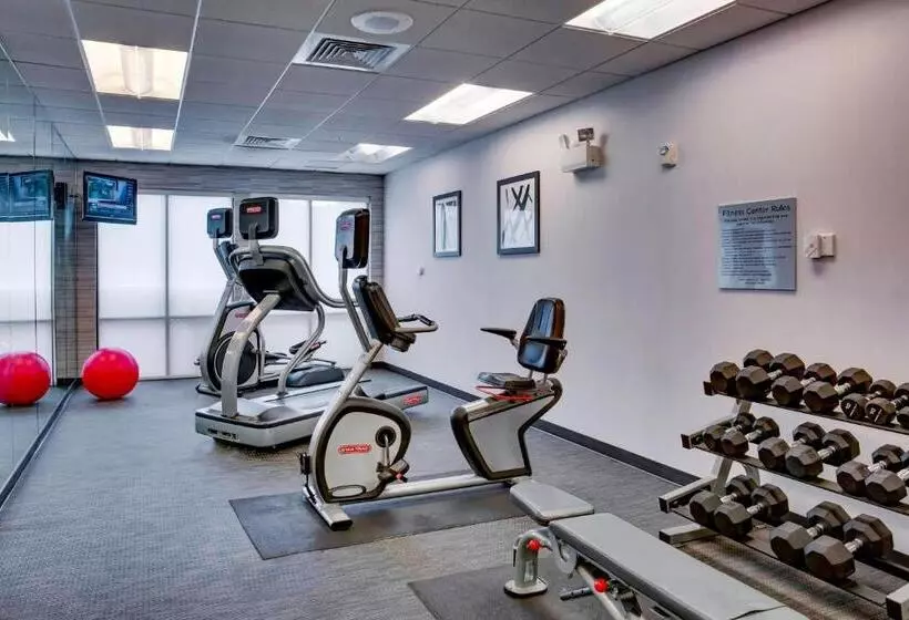 هتل Courtyard Statesville Mooresville/lake Norman