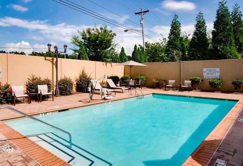 Отель Courtyard Statesville Mooresville/lake Norman