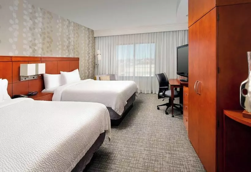 酒店 Courtyard By Marriott Wichita Falls