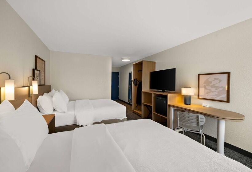 ホテル Spark By Hilton Tifton