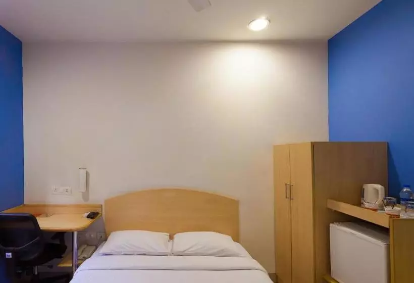 Hotel Ginger Vadodara