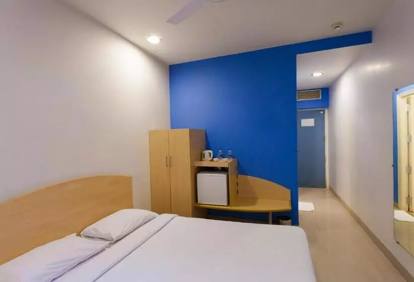 Hotel Ginger Vadodara
