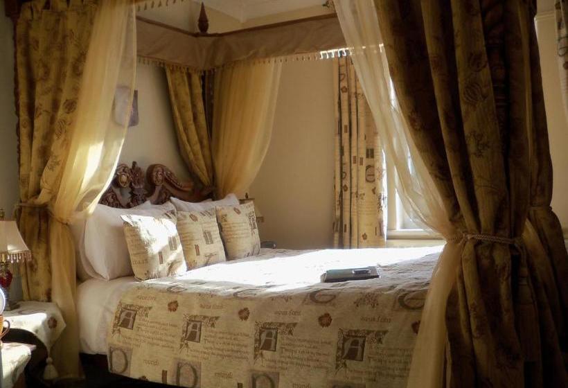 فندق Minstrel's Rest