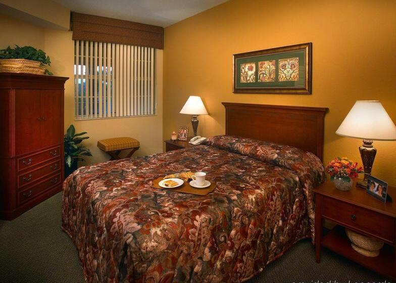 ホテル Mizner Place At Weston Town Center