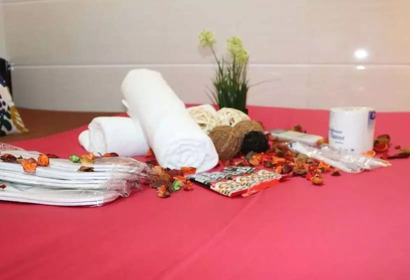 هتل New International Guest House