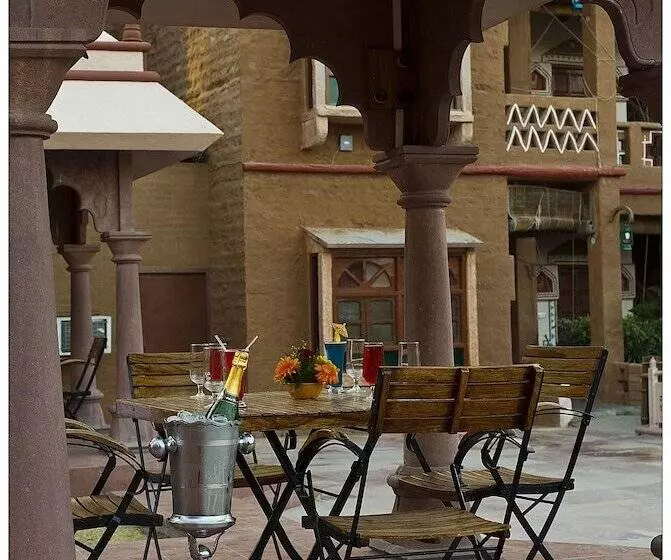 Hôtel Niralidhani Ethnic Resort