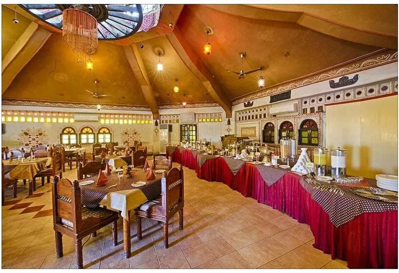 Hôtel Niralidhani Ethnic Resort