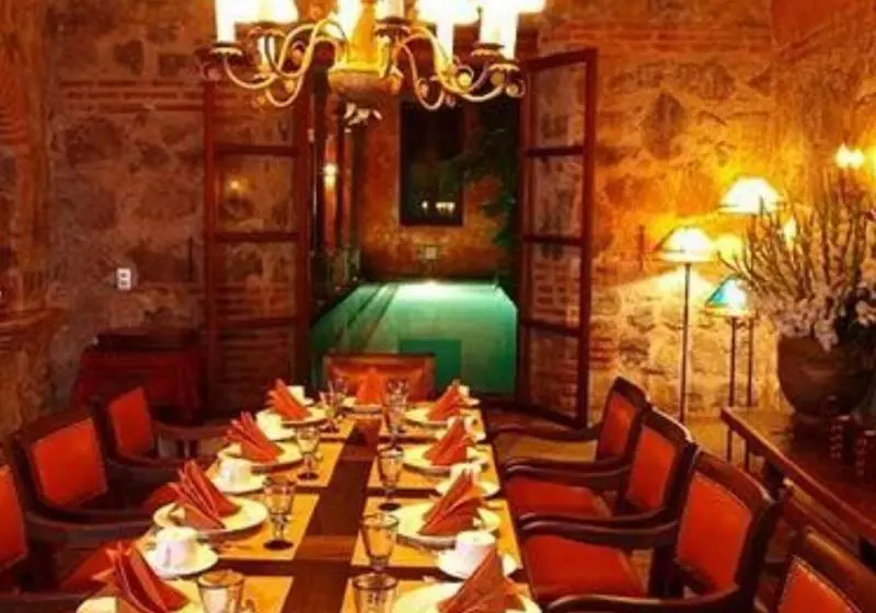 هتل Posada Del Angel