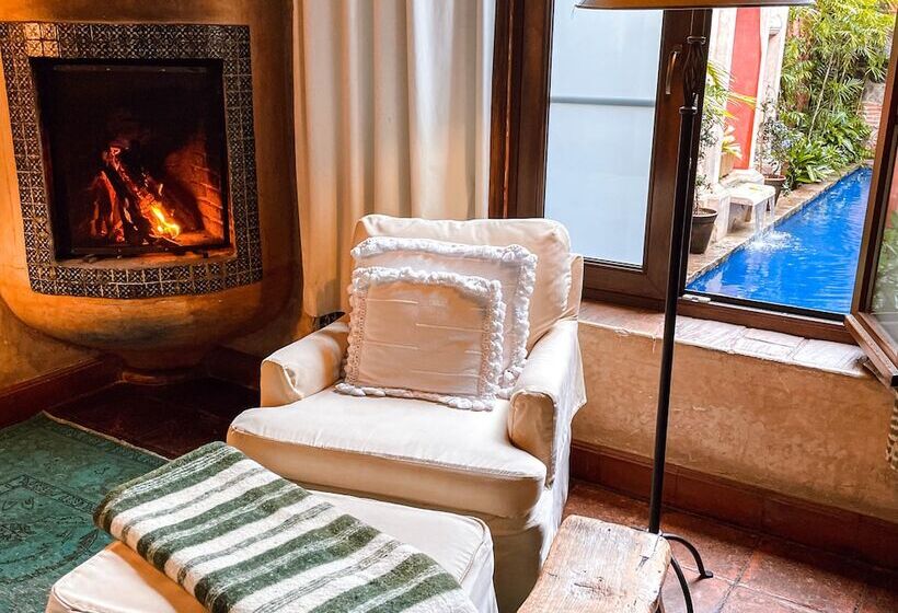 هتل Posada Del Angel