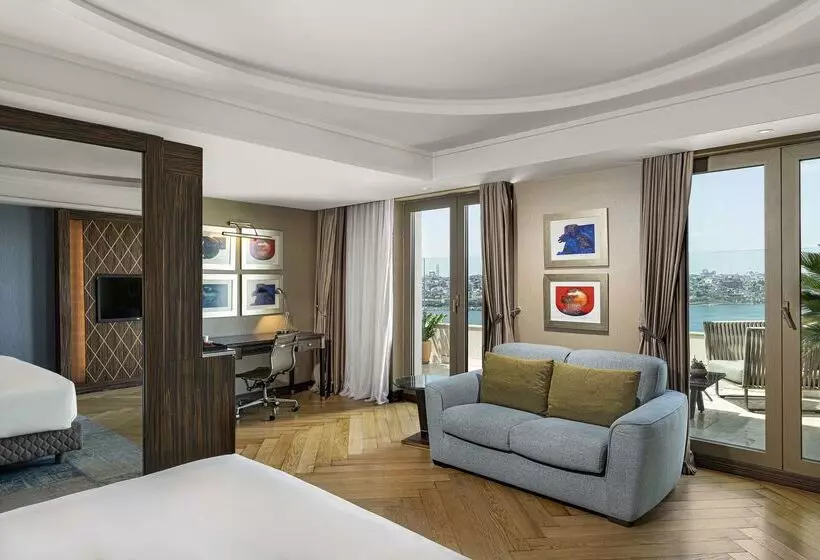 Radisson Blu Hotel Istanbul Pera