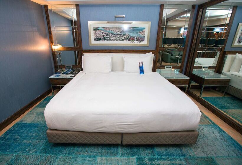 Radisson Blu Hotel Istanbul Pera