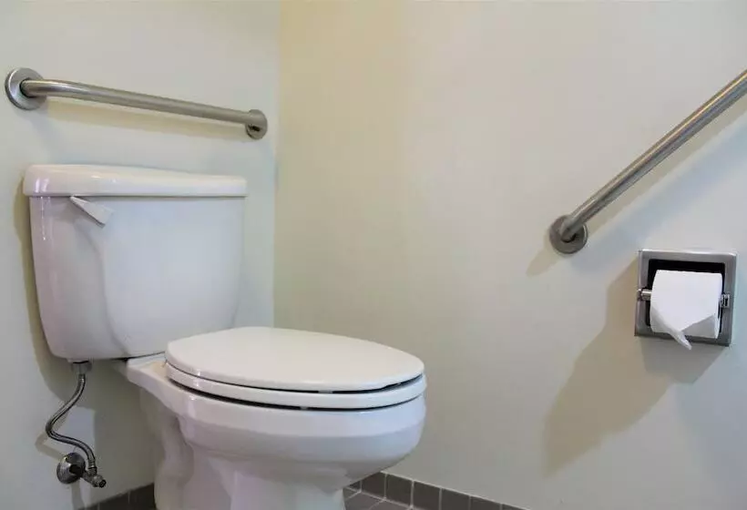 Hotel Residence & Conference Centre Niagaraonthelake