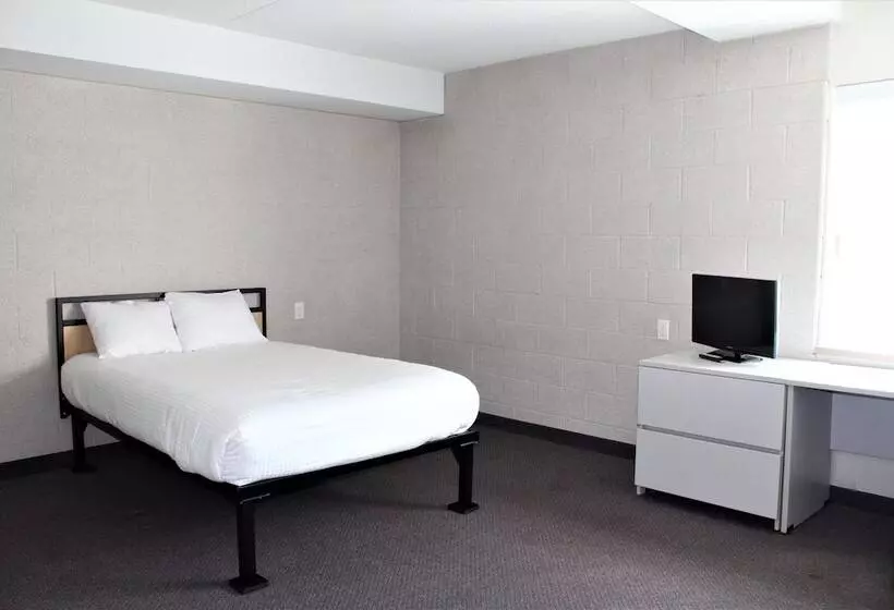 Hotel Residence & Conference Centre Niagaraonthelake