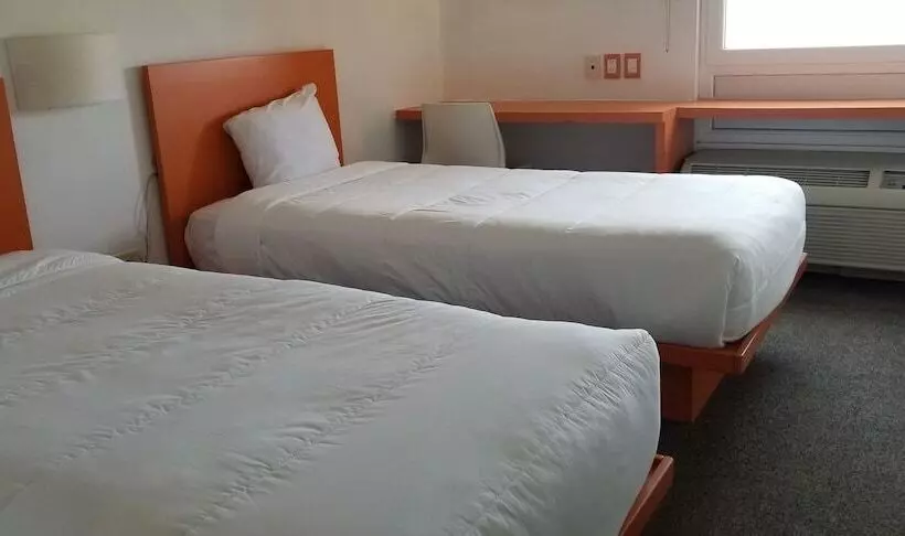 هتل Tecnologico Norte